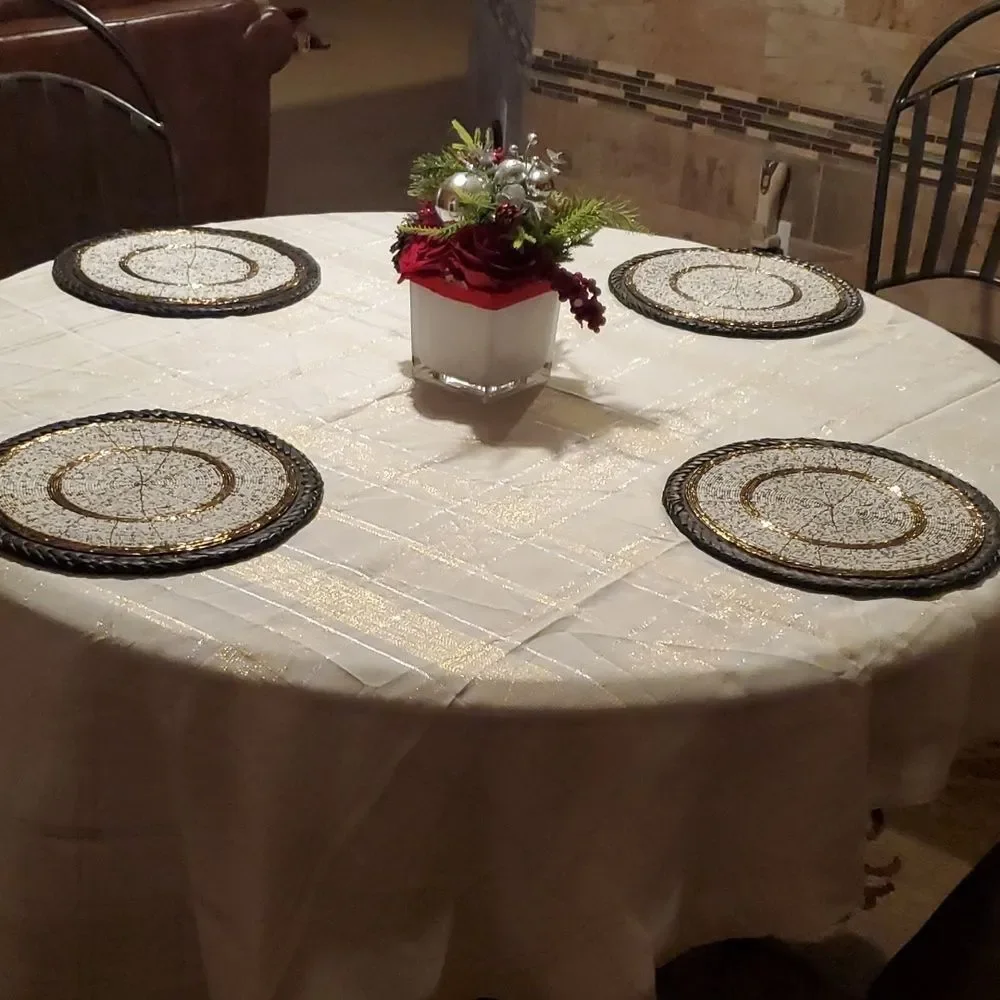 Table cloth size 83